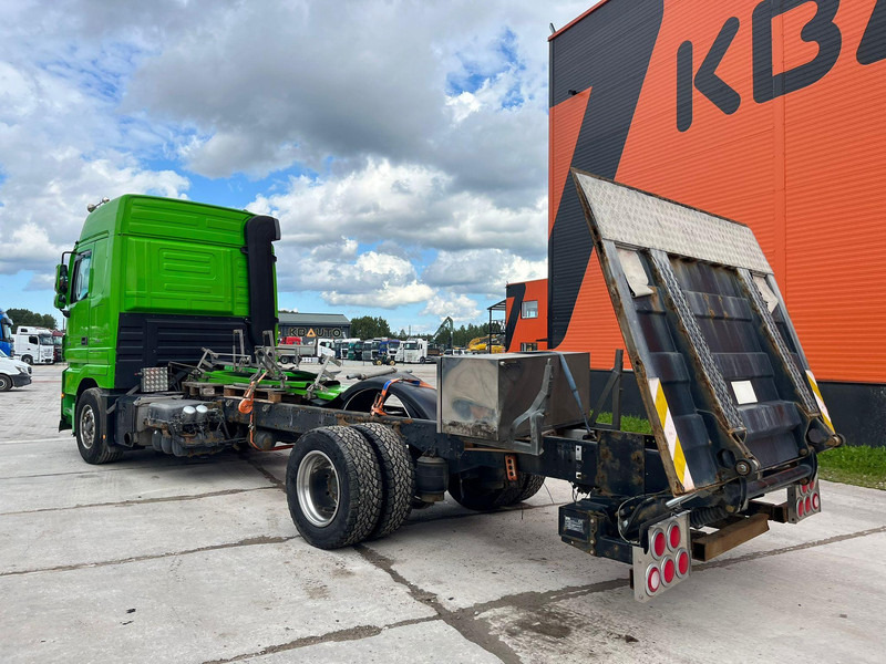Leasing de Mercedes-Benz Actros 1832 4x2 V6 ENGINE / CHASSIS L=7100 mm Mercedes-Benz Actros 1832 4x2 V6 ENGINE / CHASSIS L=7100 mm: foto 8