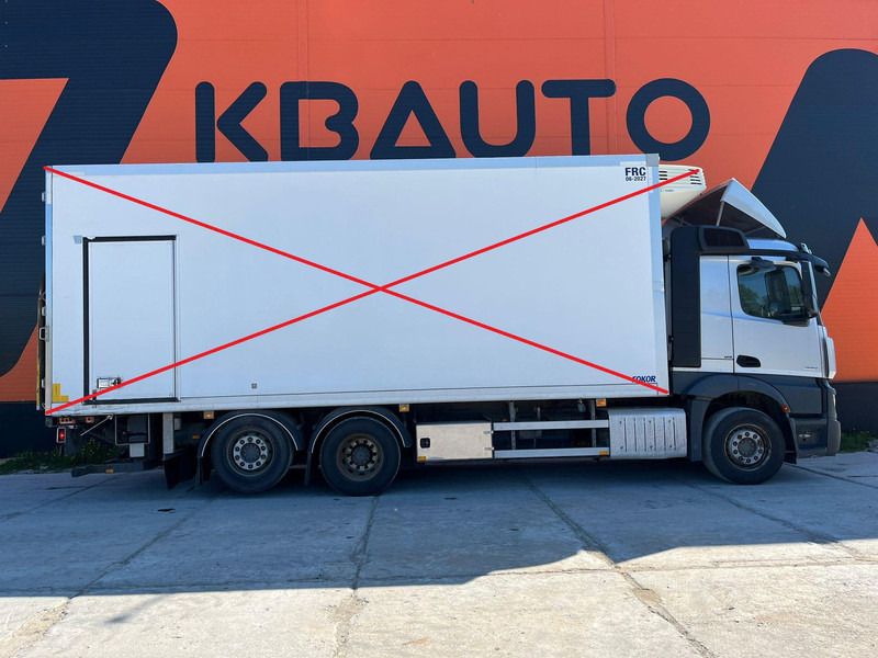 Mercedes-Benz Actros 2551 6x2 FOR SALE AS CHASSIS / CHASSIS L=7600 mm - Camião chassi: foto 4 Mercedes-Benz Actros 2551 6x2 FOR SALE AS CHASSIS / CHASSIS L=7600 mm - Camião chassi: foto 4