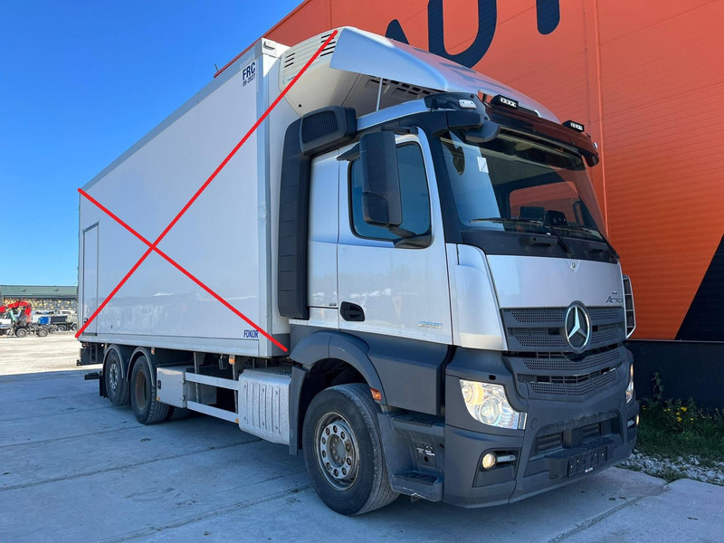 Mercedes-Benz Actros 2551 6x2 FOR SALE AS CHASSIS / CHASSIS L=7600 mm - Camião chassi: foto 3 Mercedes-Benz Actros 2551 6x2 FOR SALE AS CHASSIS / CHASSIS L=7600 mm - Camião chassi: foto 3