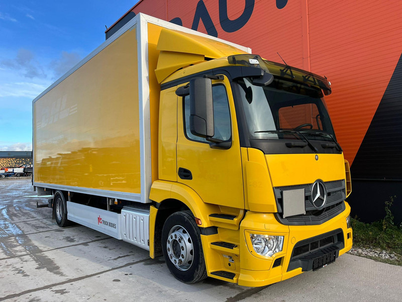 Mercedes-Benz Antos 1827 4x2 BOX L=7536 mm - Camião furgão: foto 4 Mercedes-Benz Antos 1827 4x2 BOX L=7536 mm - Camião furgão: foto 4