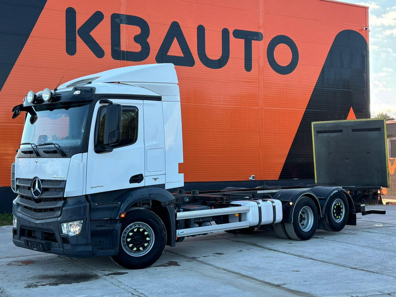 Mercedes-Benz Antos 2545 6x2 RETARDER / CHASSIS L=7812 mm - Camião chassi: foto 1 Mercedes-Benz Antos 2545 6x2 RETARDER / CHASSIS L=7812 mm - Camião chassi: foto 1