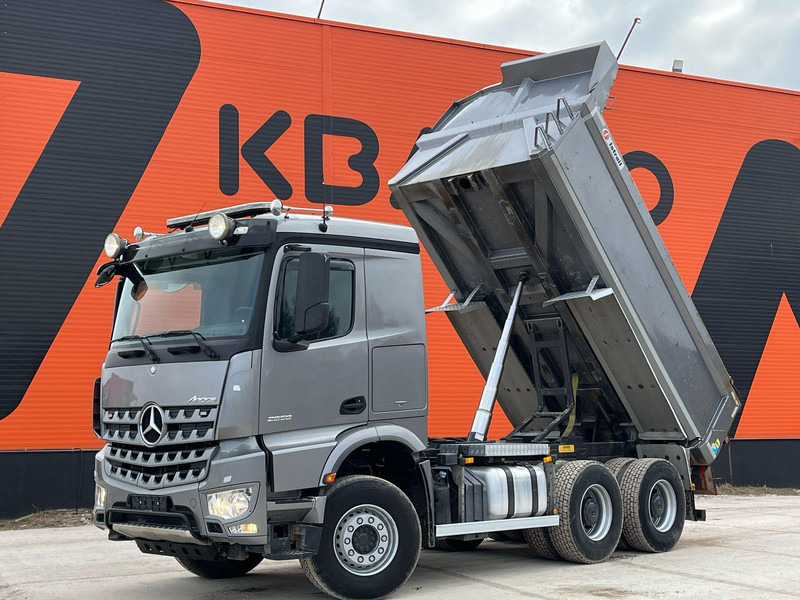 Mercedes-Benz Arocs 2658 6x4 RETARDER / FULL STEEL / BOX L=4633 mm - Camião basculante: foto 2 Mercedes-Benz Arocs 2658 6x4 RETARDER / FULL STEEL / BOX L=4633 mm - Camião basculante: foto 2