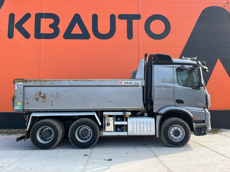 Mercedes-Benz Arocs 2658 6x4 RETARDER / FULL STEEL / BOX L=4633 mm - Camião basculante: foto 5 Mercedes-Benz Arocs 2658 6x4 RETARDER / FULL STEEL / BOX L=4633 mm - Camião basculante: foto 5