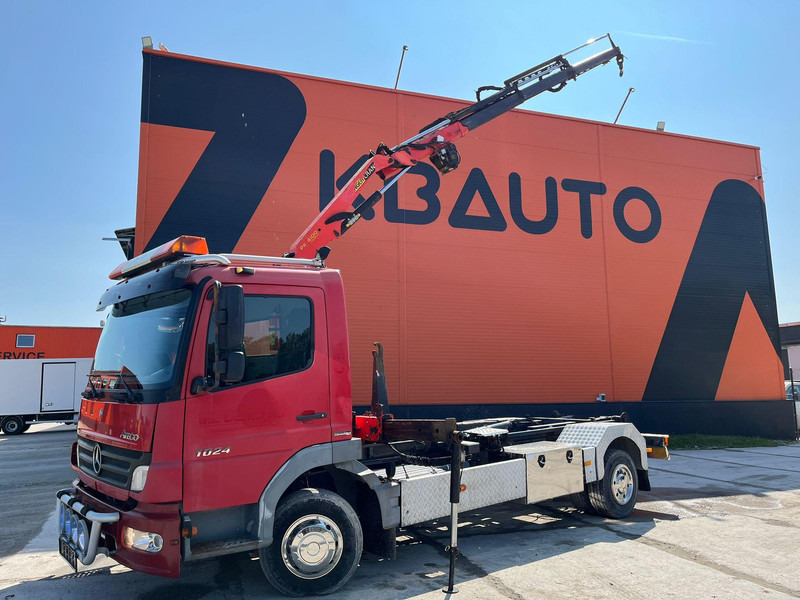 Mercedes-Benz Atego 1024 4x2 PK4100 + WINCH / HOOK LIFT L=3900 mm - Camião polibenne, Camião grua: foto 1 Mercedes-Benz Atego 1024 4x2 PK4100 + WINCH / HOOK LIFT L=3900 mm - Camião polibenne, Camião grua: foto 1
