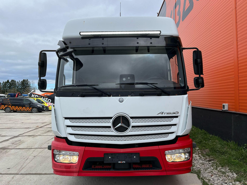 Mercedes-Benz Atego 1224 4x2 NEW ENGINE ! / BOX L=7548 mm - Camião furgão: foto 2 Mercedes-Benz Atego 1224 4x2 NEW ENGINE ! / BOX L=7548 mm - Camião furgão: foto 2