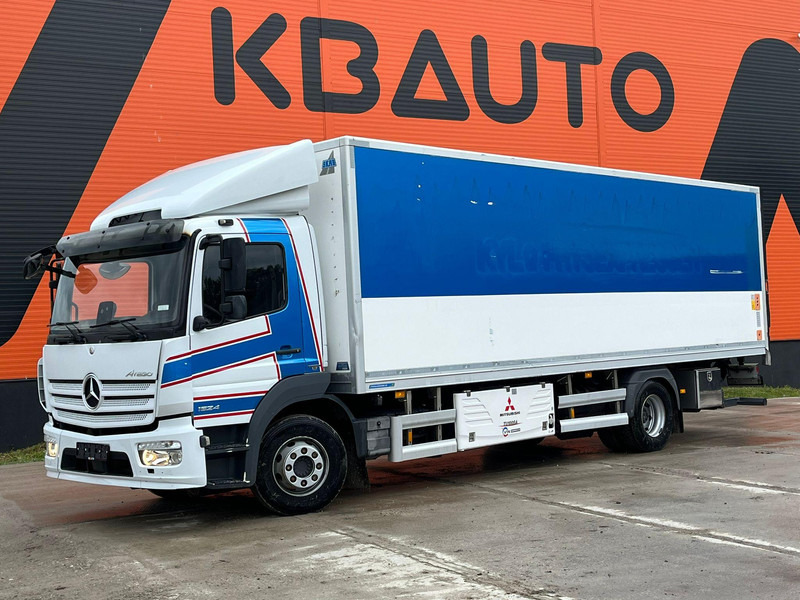 Mercedes-Benz Atego 1524 4x2 MITSUBISHI TU100 SA / BOX L=7660 mm - Camião frigorífico: foto 1 Mercedes-Benz Atego 1524 4x2 MITSUBISHI TU100 SA / BOX L=7660 mm - Camião frigorífico: foto 1