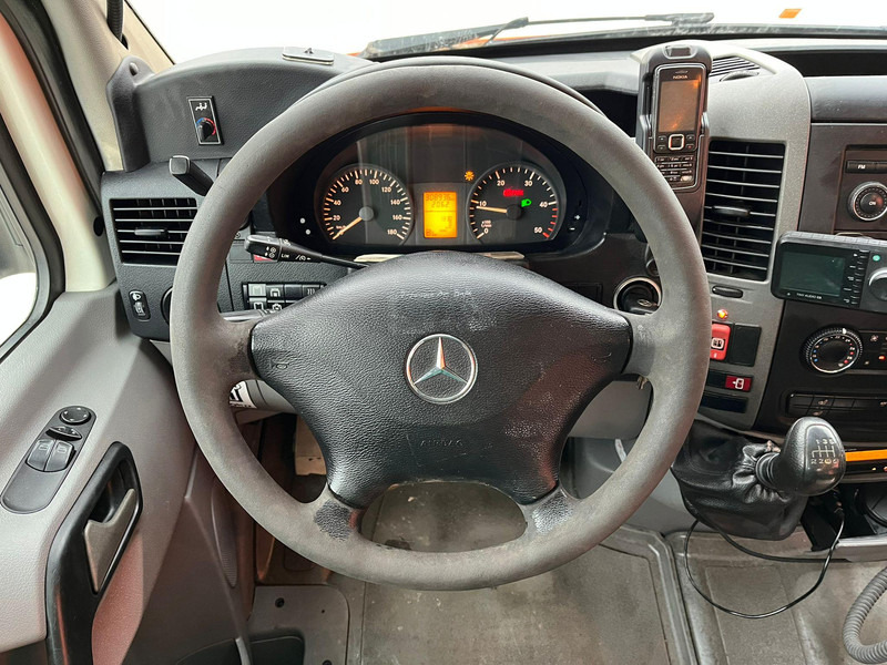 Leasing de Mercedes-Benz Sprinter 515 CDI 20 + 1 SEATS / AC Mercedes-Benz Sprinter 515 CDI 20 + 1 SEATS / AC: foto 11
