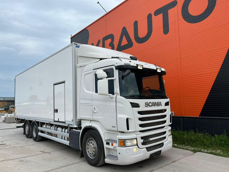 Scania G 440 6x2*4 EURO 6 ! / RETARDER / BOX L=8427 mm - Camião frigorífico: foto 3 Scania G 440 6x2*4 EURO 6 ! / RETARDER / BOX L=8427 mm - Camião frigorífico: foto 3