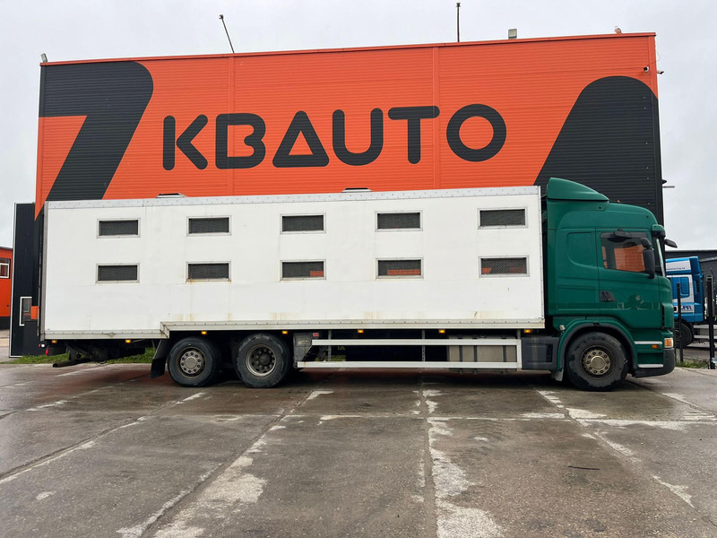 Scania G 480 6x2*4 BOX L=9212 mm / COOLANT LEAKAGE ON 3 RD CYLINDER - Camião transporte de gado: foto 5 Scania G 480 6x2*4 BOX L=9212 mm / COOLANT LEAKAGE ON 3 RD CYLINDER - Camião transporte de gado: foto 5