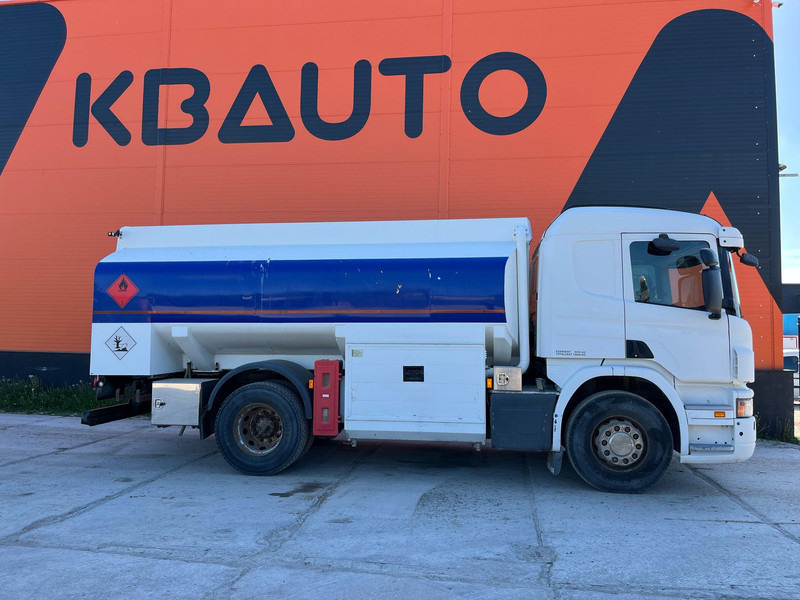 Scania P 320 4x2 TANK 11000 l / 2000 + 3000 + 3000 + 3000 l - Caminhão tanque: foto 4 Scania P 320 4x2 TANK 11000 l / 2000 + 3000 + 3000 + 3000 l - Caminhão tanque: foto 4