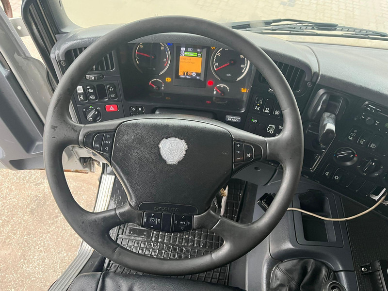Caminhão de lixo Scania P 320 6x2*4 NTM KG-2K 18 m3: foto 16 Caminhão de lixo Scania P 320 6x2*4 NTM KG-2K 18 m3: foto 16
