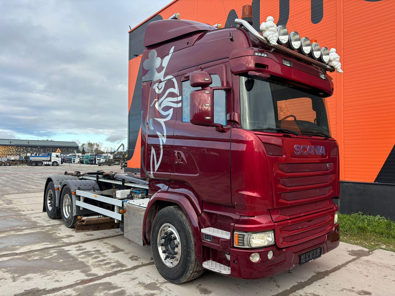 Scania R 490 6x2*4 UNDERBODY SCRAPER / RETARDER / PALIFT L=5400 mm - Camião polibenne: foto 4 Scania R 490 6x2*4 UNDERBODY SCRAPER / RETARDER / PALIFT L=5400 mm - Camião polibenne: foto 4