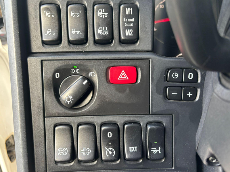 Camião chassi Scania R 580 6x2*4 FOR SALE AS CHASSIS / CHASSIS L=7300 mm: foto 14