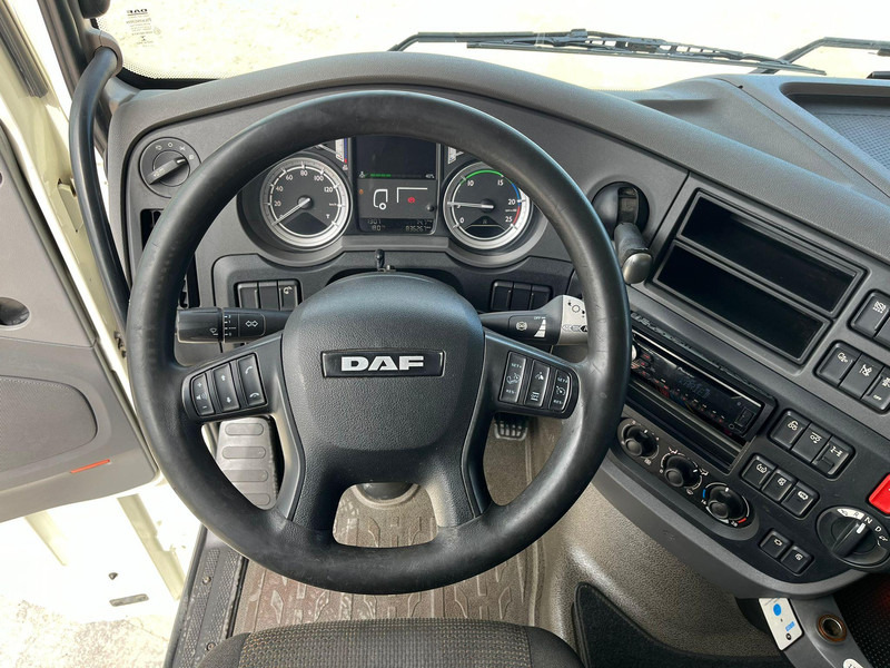 Tractor DAF XF 440 FTP 6x2: foto 12 Tractor DAF XF 440 FTP 6x2: foto 12