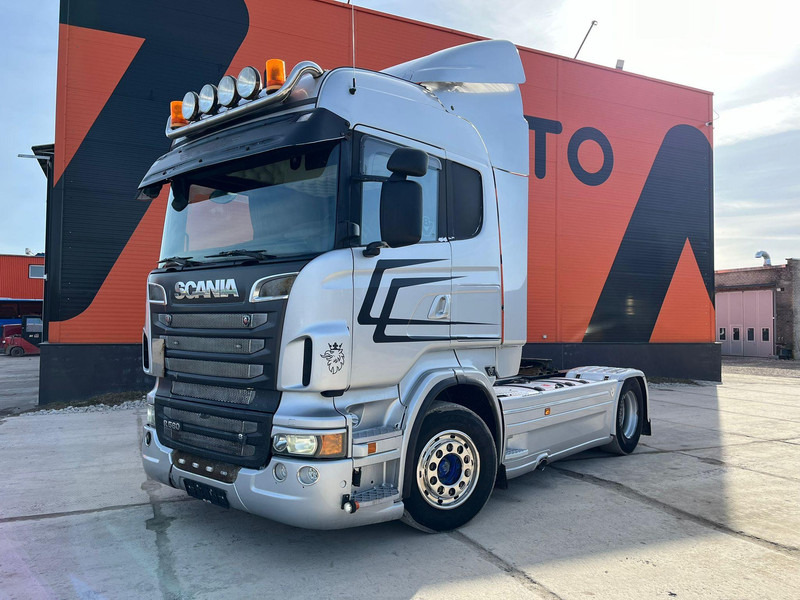 Scania R 560 4x2 CUSTOM INTERIOR - Tractor: foto 2 Scania R 560 4x2 CUSTOM INTERIOR - Tractor: foto 2