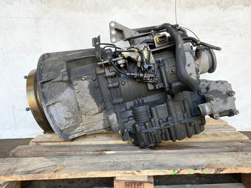 Volvo ALLISON AL308 AUTOMATIC GEARBOX 22182934, 22298327, 85002260 - Caixa de velocidade por Camião: foto 1 Volvo ALLISON AL308 AUTOMATIC GEARBOX 22182934, 22298327, 85002260 - Caixa de velocidade por Camião: foto 1