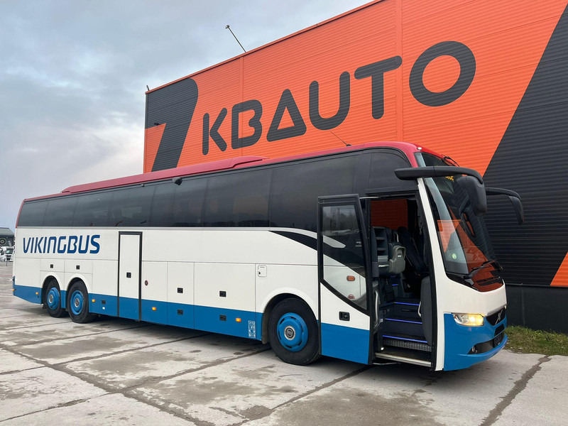 Volvo B11R 9900 6x2*4 58 SEATS / AC / AUXILIARY HEATING / WC - Autocarro: foto 1 Volvo B11R 9900 6x2*4 58 SEATS / AC / AUXILIARY HEATING / WC - Autocarro: foto 1