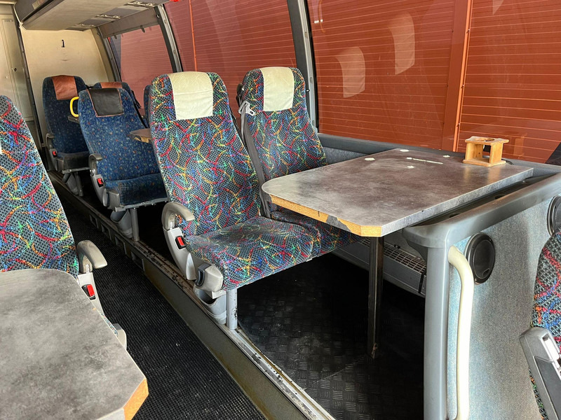 Leasing de Volvo B12M 4x2 14 SEATS / AC / AUXILIARY HEATING / WC / KITCHEN Volvo B12M 4x2 14 SEATS / AC / AUXILIARY HEATING / WC / KITCHEN: foto 17