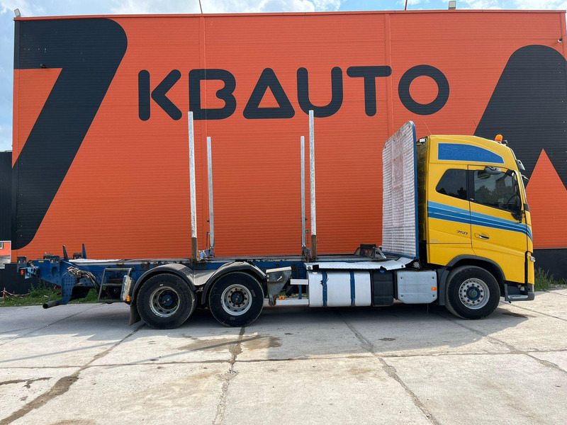 Volvo FH 16 750 6x4 HYDRAULICS / CHASSIS L=8184 mm - Camião de transporte de madeira, Camião grua: foto 5 Volvo FH 16 750 6x4 HYDRAULICS / CHASSIS L=8184 mm - Camião de transporte de madeira, Camião grua: foto 5