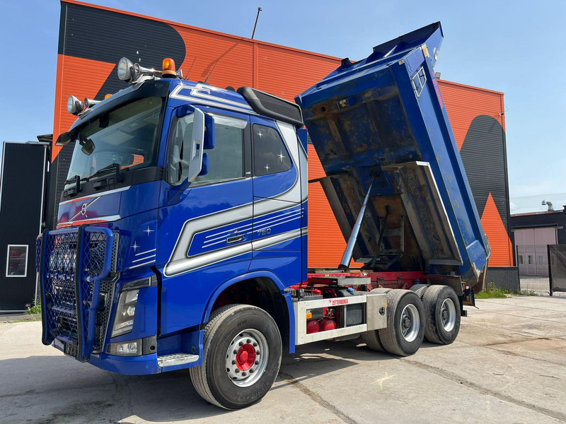 Volvo FH 16 750 6x4 RETARDER / TANDEM AXLE LIFT / BIG AXLES / BOX L=4732 mm - Camião basculante: foto 2 Volvo FH 16 750 6x4 RETARDER / TANDEM AXLE LIFT / BIG AXLES / BOX L=4732 mm - Camião basculante: foto 2