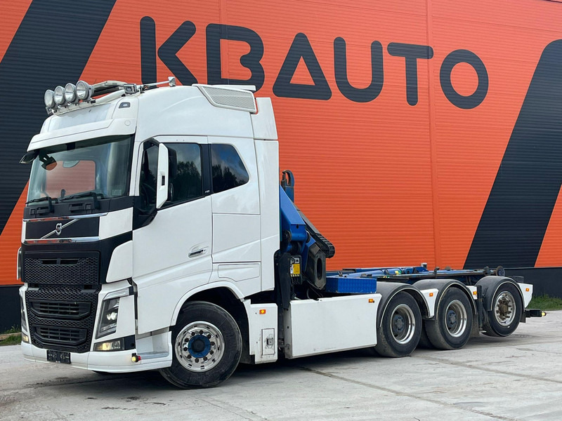 Volvo FH 16 750 8x4*4 COMBI / PK34002 / JOAB L 24 ton / L=4950 mm - Camião polibenne, Camião grua: foto 2 Volvo FH 16 750 8x4*4 COMBI / PK34002 / JOAB L 24 ton / L=4950 mm - Camião polibenne, Camião grua: foto 2