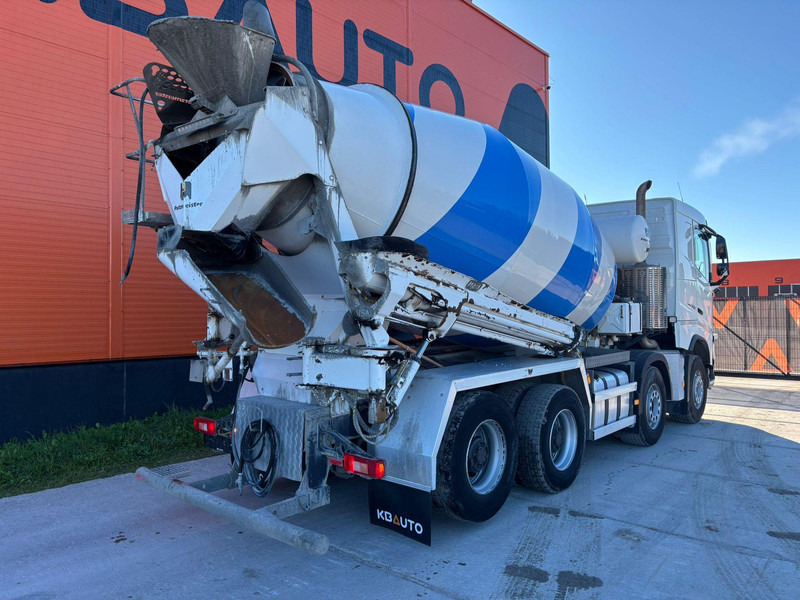 Volvo FH 500 8x4 INTERMIX 10 m3 + CHUTE / TANDEM AXLE LIFT - Camião betoneira: foto 5 Volvo FH 500 8x4 INTERMIX 10 m3 + CHUTE / TANDEM AXLE LIFT - Camião betoneira: foto 5