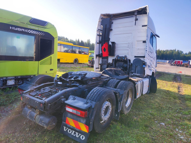 Volvo FH 500 HP 6x2 tractor D13K500 / AT2612E - Estrutura/ Châssis por Camião: foto 3 Volvo FH 500 HP 6x2 tractor D13K500 / AT2612E - Estrutura/ Châssis por Camião: foto 3