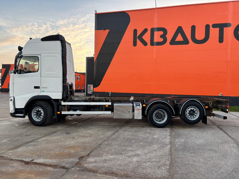 Camião chassi Volvo FH 540 6x2 LOW CHECKED MILEAGE ! / RETARDER / CHASSIS L=6975 mm: foto 9 Camião chassi Volvo FH 540 6x2 LOW CHECKED MILEAGE ! / RETARDER / CHASSIS L=6975 mm: foto 9