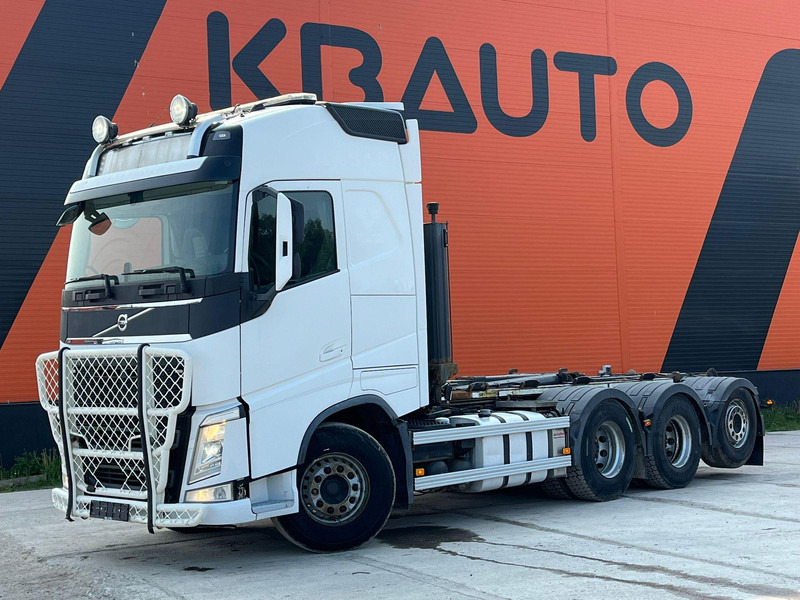 Volvo FH 540 8x4*4 AJK 20 ton / L=5700 mm - Camião polibenne: foto 1 Volvo FH 540 8x4*4 AJK 20 ton / L=5700 mm - Camião polibenne: foto 1