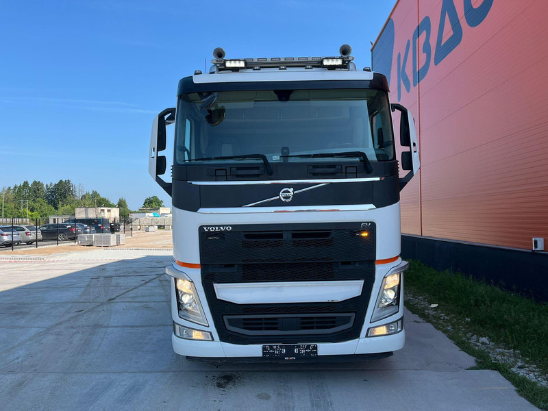 Volvo FH 540 8x4*4 HMF5020K-6 + JIB + WINCH / PLATFORM L=6508 mm - Camião de caixa aberta/ Plataforma, Camião grua: foto 3 Volvo FH 540 8x4*4 HMF5020K-6 + JIB + WINCH / PLATFORM L=6508 mm - Camião de caixa aberta/ Plataforma, Camião grua: foto 3