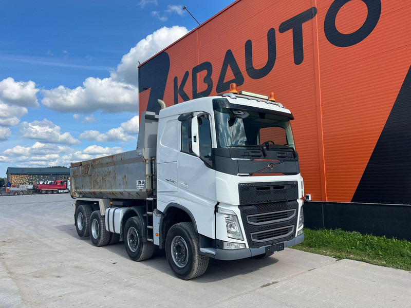 Volvo FH 540 8x4 RETARDER / TANDEM AXLE LIFT / BOX L=5501 mm - Camião basculante: foto 4 Volvo FH 540 8x4 RETARDER / TANDEM AXLE LIFT / BOX L=5501 mm - Camião basculante: foto 4