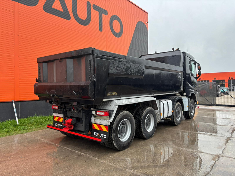 Camião basculante Volvo FH 540 8x4 RETARDER / TANDEM AXLE LIFT / BOX L=5649 mm: foto 6