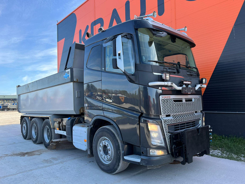 Volvo FH 750 8x4*4 UNDERBODY SCRAPER / RETARDER / BOX L=5940 mm - Camião basculante: foto 4 Volvo FH 750 8x4*4 UNDERBODY SCRAPER / RETARDER / BOX L=5940 mm - Camião basculante: foto 4