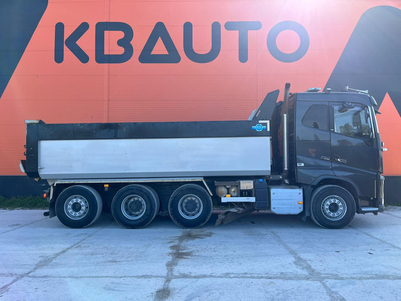 Volvo FH 750 8x4*4 UNDERBODY SCRAPER / RETARDER / BOX L=5940 mm - Camião basculante: foto 5 Volvo FH 750 8x4*4 UNDERBODY SCRAPER / RETARDER / BOX L=5940 mm - Camião basculante: foto 5