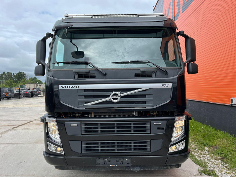 Volvo FM 370 6x2*4 HIAB 232E-6 X-HIPRO YEAR 2022 ! / PLATFORM L=6230 mm - Camião de caixa aberta/ Plataforma, Camião grua: foto 3 Volvo FM 370 6x2*4 HIAB 232E-6 X-HIPRO YEAR 2022 ! / PLATFORM L=6230 mm - Camião de caixa aberta/ Plataforma, Camião grua: foto 3