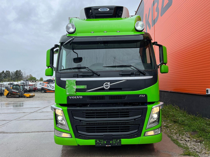 Volvo FM 370 6x2*4 SUPRA 850 / BOX L=7430 mm - Camião frigorífico: foto 3 Volvo FM 370 6x2*4 SUPRA 850 / BOX L=7430 mm - Camião frigorífico: foto 3