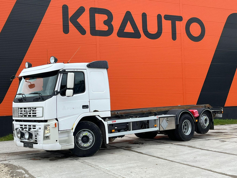 Volvo FM 410 6x2*4 HYDRAULICS / CHASSIS L=6875 mm - Camião chassi: foto 1 Volvo FM 410 6x2*4 HYDRAULICS / CHASSIS L=6875 mm - Camião chassi: foto 1