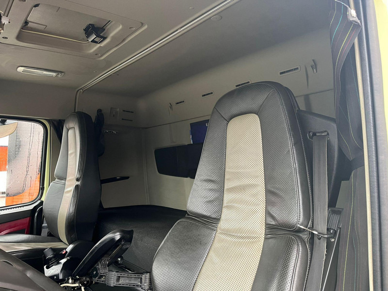 Leasing de Volvo FMX 500 8x4*4 UNDERBODY SCRAPER / SNOWPLOW EQUIPMENT / BOX L=6203 mm Volvo FMX 500 8x4*4 UNDERBODY SCRAPER / SNOWPLOW EQUIPMENT / BOX L=6203 mm: foto 19