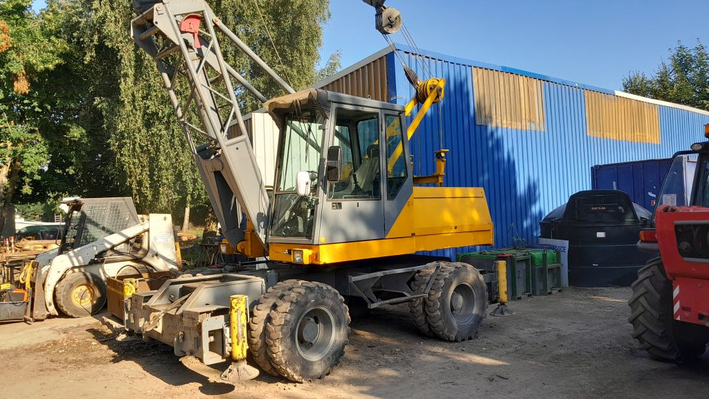 SENNEBOGEN S612M - Grua móvel: foto 1 SENNEBOGEN S612M - Grua móvel: foto 1