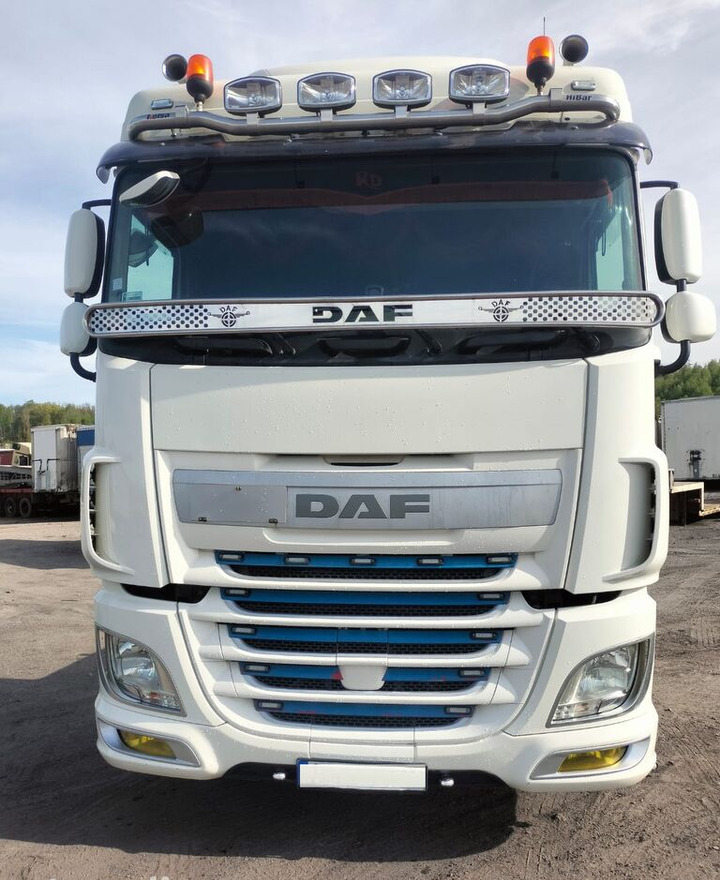 DAF XF 460 - Tractor: foto 1 DAF XF 460 - Tractor: foto 1