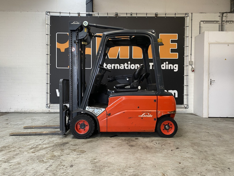 Linde E20PL-01 Slechts 1630 uur! - Empilhadeira elétrica: foto 2 Linde E20PL-01 Slechts 1630 uur! - Empilhadeira elétrica: foto 2