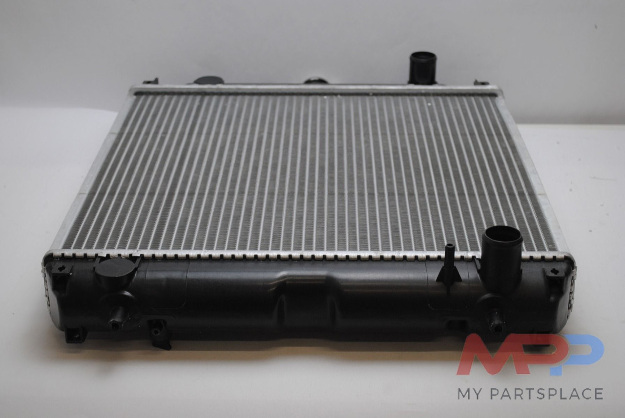 Kubota Radiator Kubota KX135 - Motor: foto 4 Kubota Radiator Kubota KX135 - Motor: foto 4