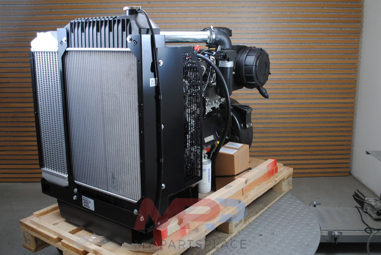 Perkins Perkins NM 1104D-44TA *NIEUW* - Motor: foto 1 Perkins Perkins NM 1104D-44TA *NIEUW* - Motor: foto 1