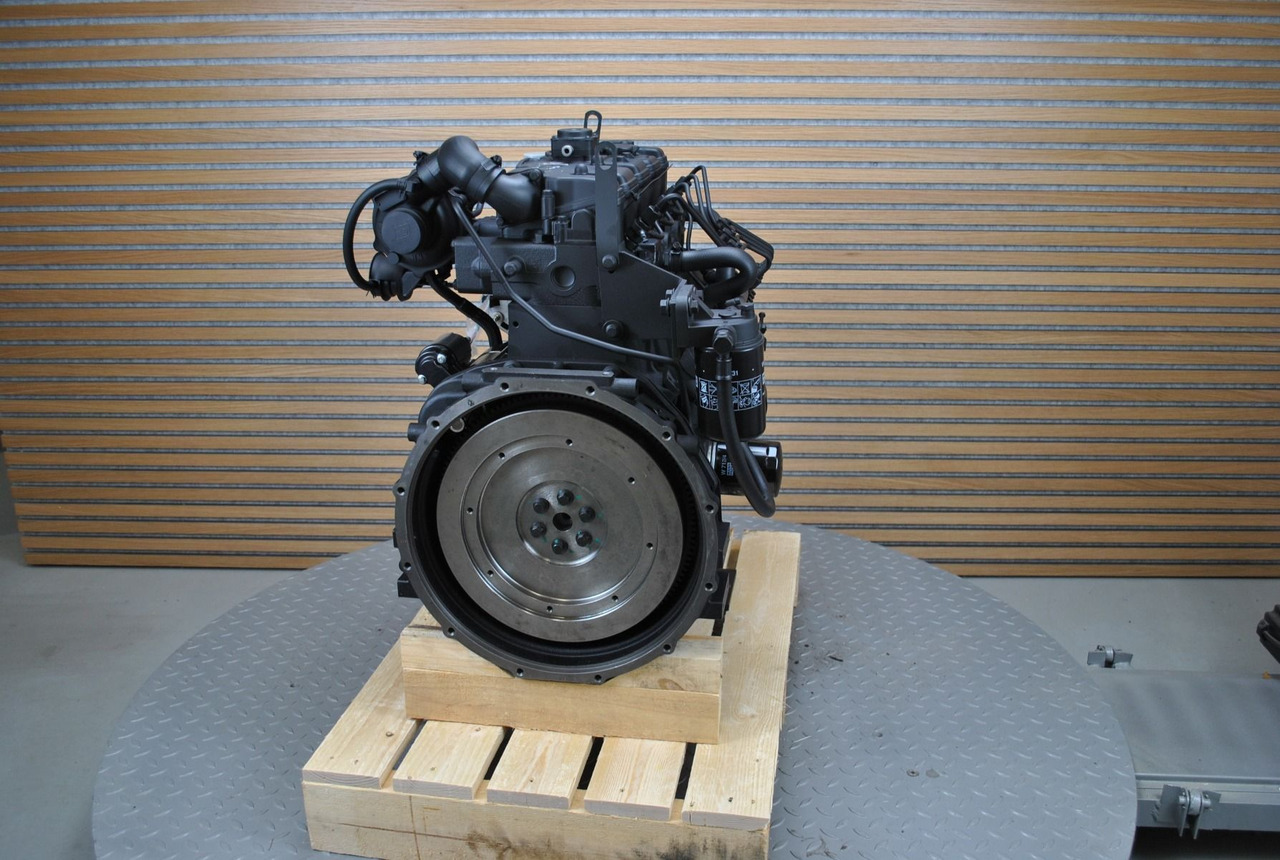 Perkins perkins 404-22 T (turbo) NEW - Motor por Máquina agrícola: foto 3 Perkins perkins 404-22 T (turbo) NEW - Motor por Máquina agrícola: foto 3