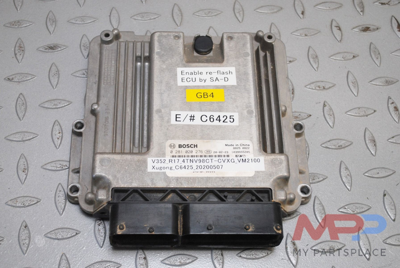 Yanmar Bosch ECU Yanmar 4TNV98CT - Centralina electrónica: foto 2 Yanmar Bosch ECU Yanmar 4TNV98CT - Centralina electrónica: foto 2