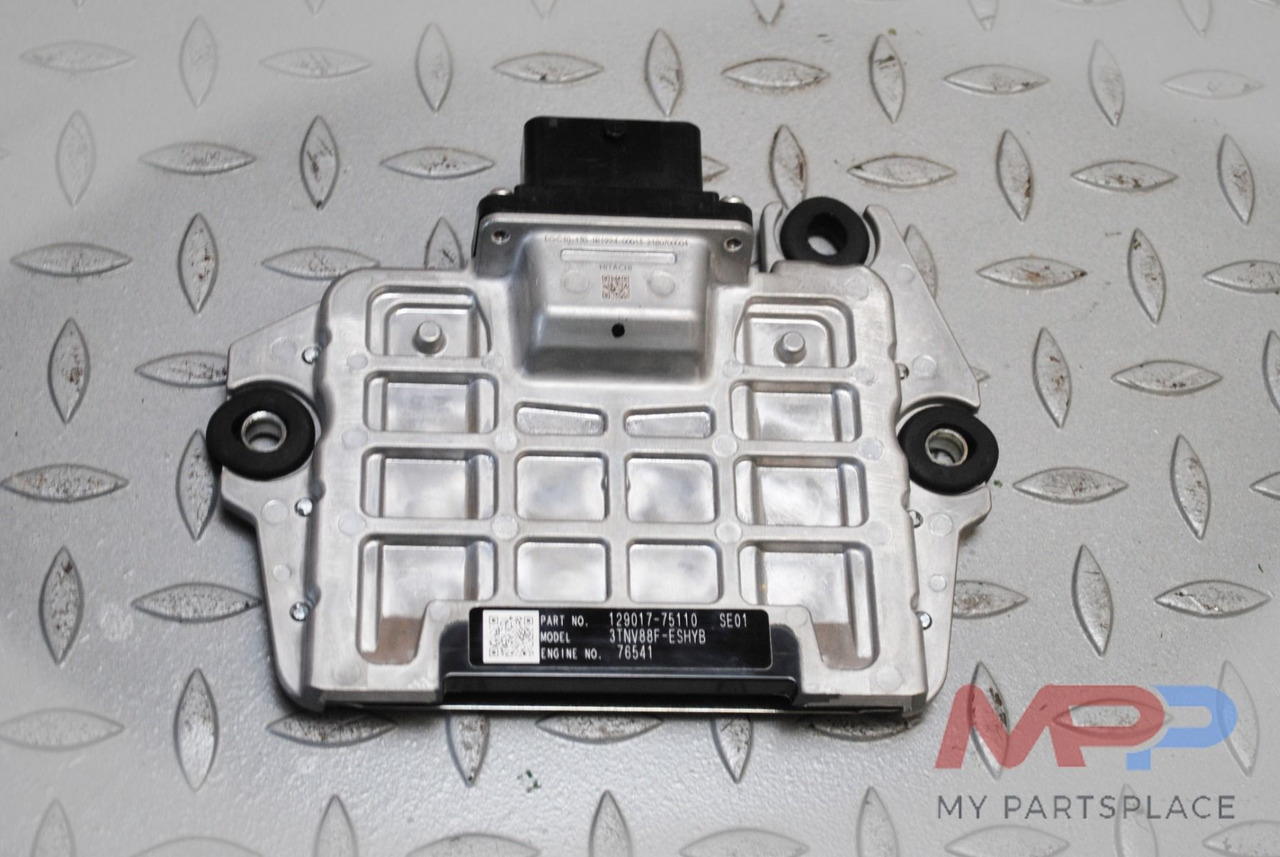 Yanmar ECU Assy - Yanmar 3TNV88 - Centralina electrónica: foto 1 Yanmar ECU Assy - Yanmar 3TNV88 - Centralina electrónica: foto 1