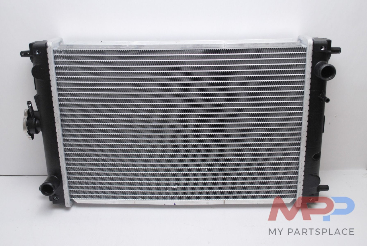 Yanmar Yanmar Radiator VIO35 - 172458-13300 - Motor: foto 2 Yanmar Yanmar Radiator VIO35 - 172458-13300 - Motor: foto 2