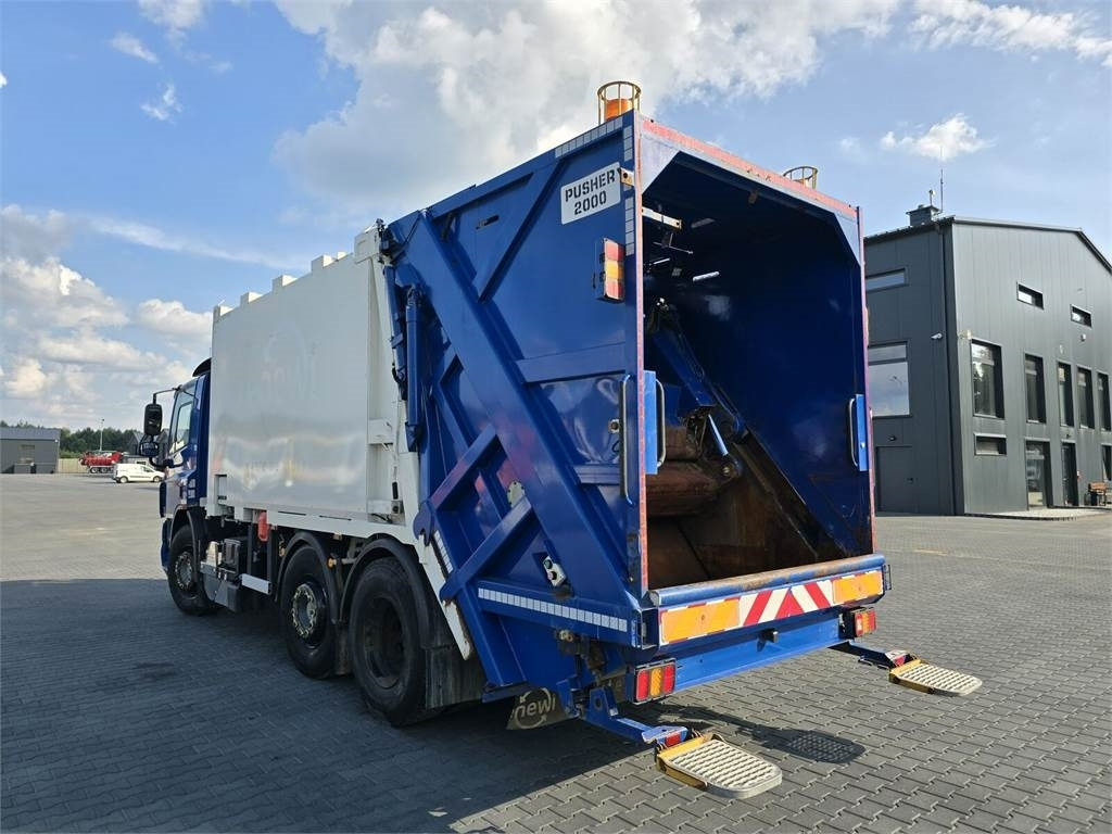 DAF LF 2011 MOL PUSHER 2000 Garbage Truck - Caminhão de lixo: foto 4 DAF LF 2011 MOL PUSHER 2000 Garbage Truck - Caminhão de lixo: foto 4