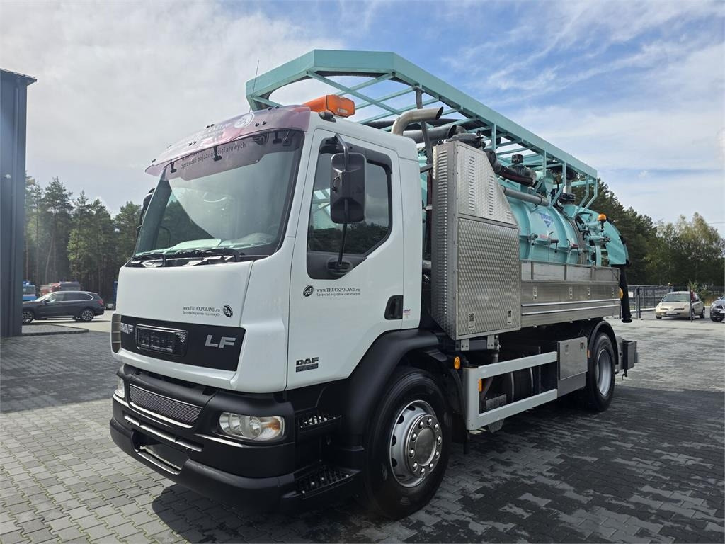 DAF WUKO JUROP KOMBI FOR SEWAGE CLEANING - Caminhão limpa fossa: foto 3 DAF WUKO JUROP KOMBI FOR SEWAGE CLEANING - Caminhão limpa fossa: foto 3