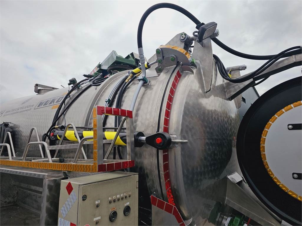 Caminhão limpa fossa DAF WUKO SCK-4HW for collecting waste liquid separator: foto 16